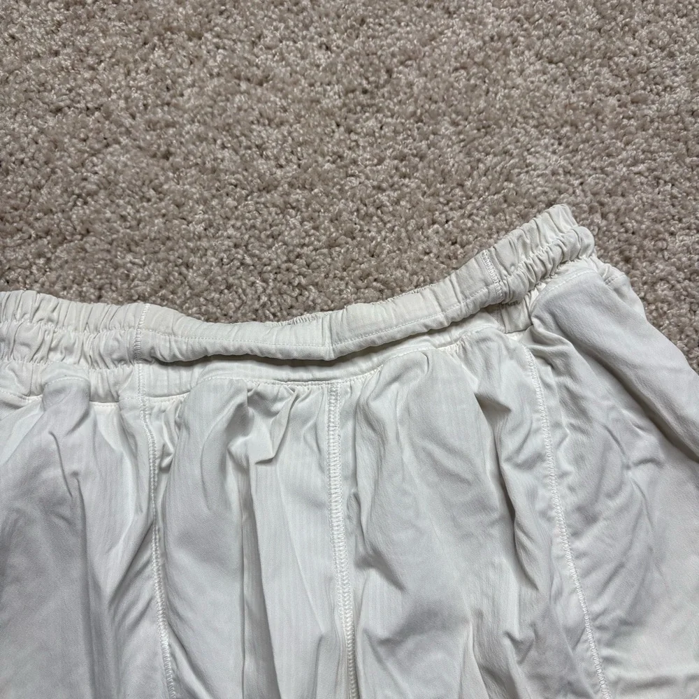 Lululemon Hotty Hot Short II (Long 4
